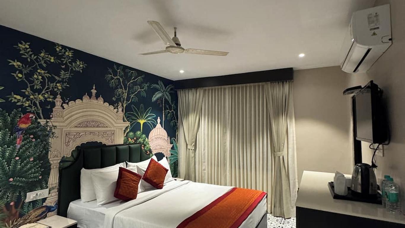 Hotel Raghuraj Palace