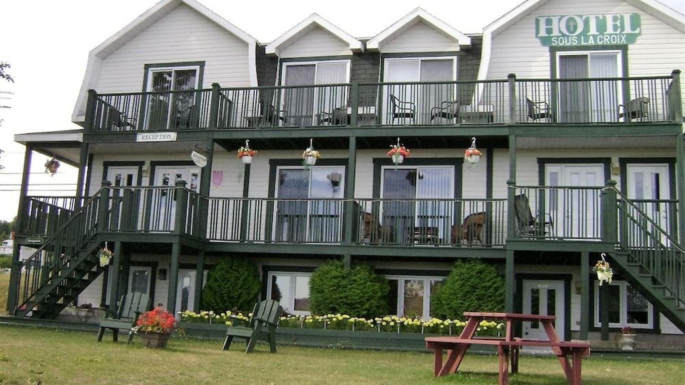 Hotel Sous La Croix