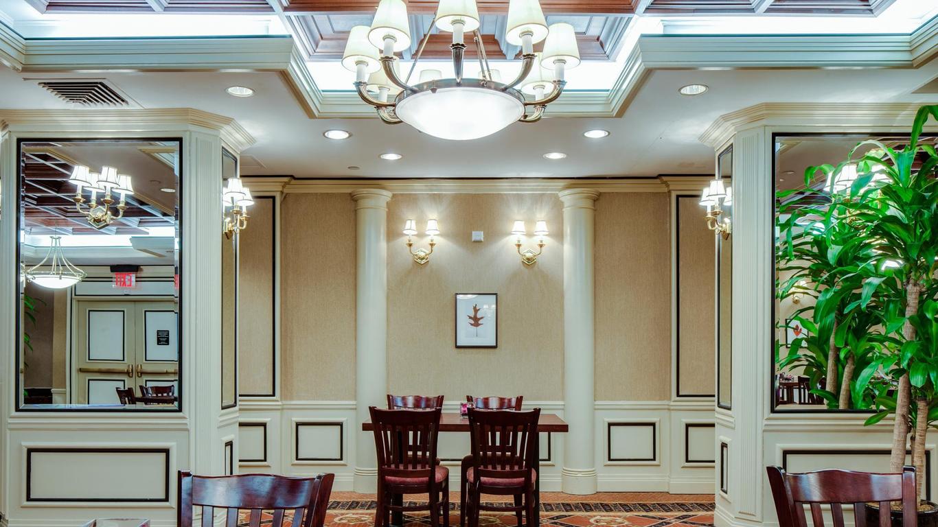 Avalon Hotel