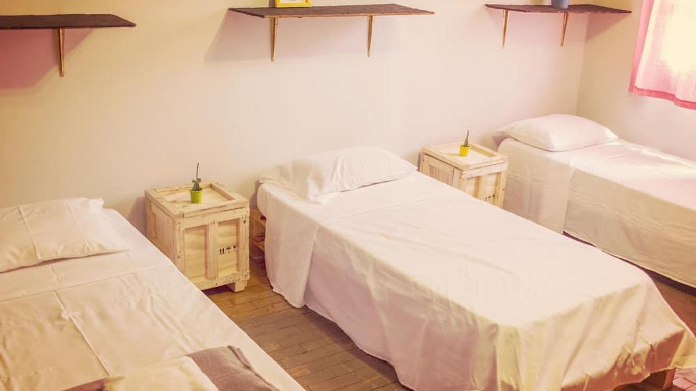 Hostel House 2741
