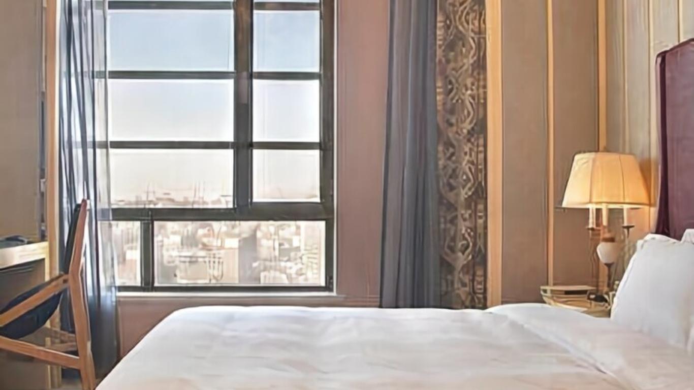 Hohhot Header Hotel