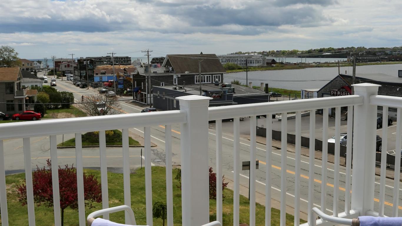 The Sea Breeze Inn