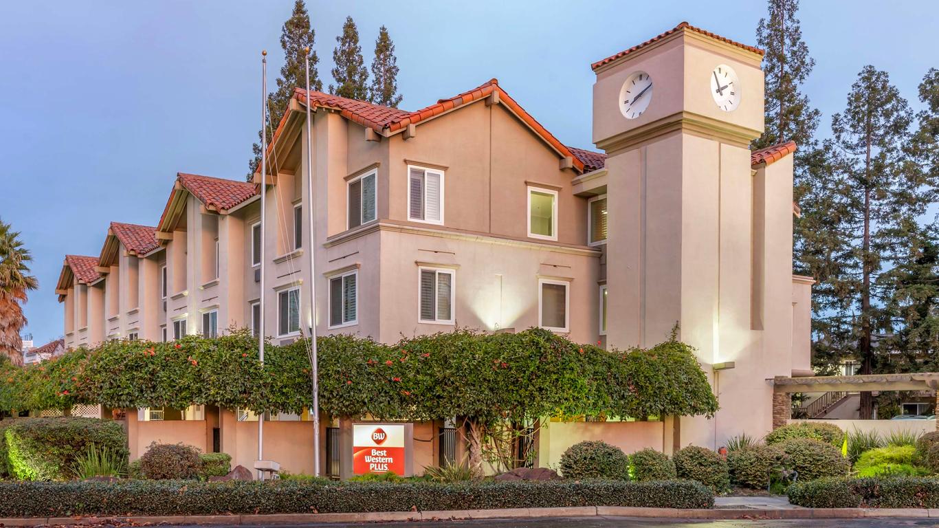 Best Western Plus Airport Plaza