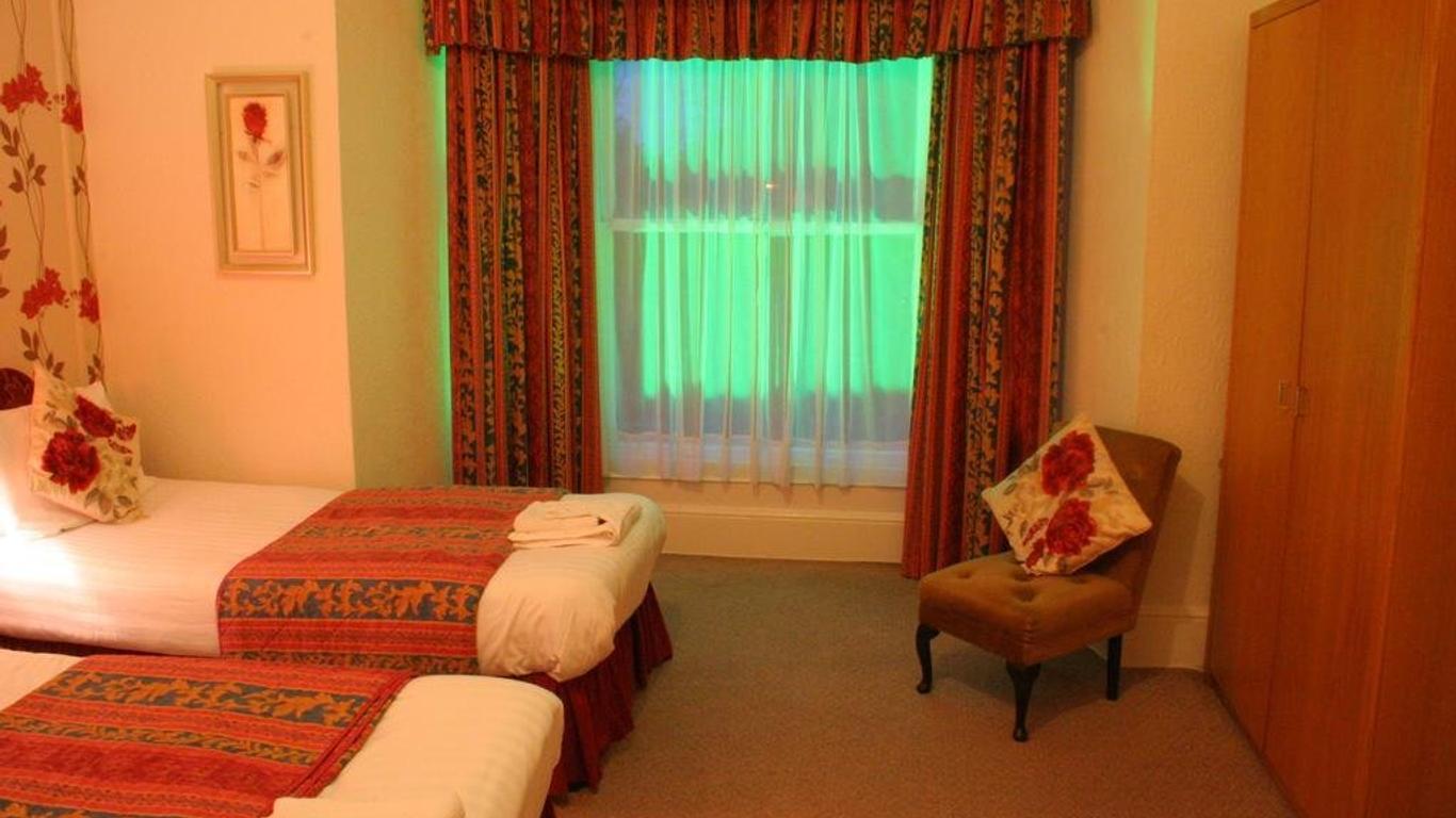 Holliers Hotel