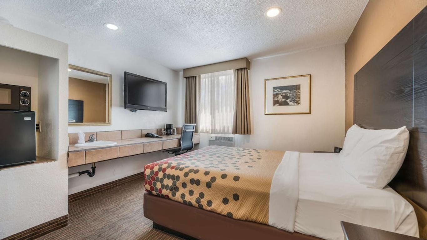 Rodeway Inn Flagstaff-Downtown