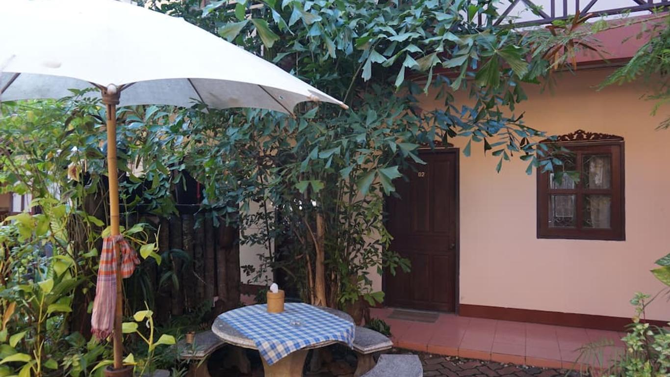 Heuan Lao Guesthouse