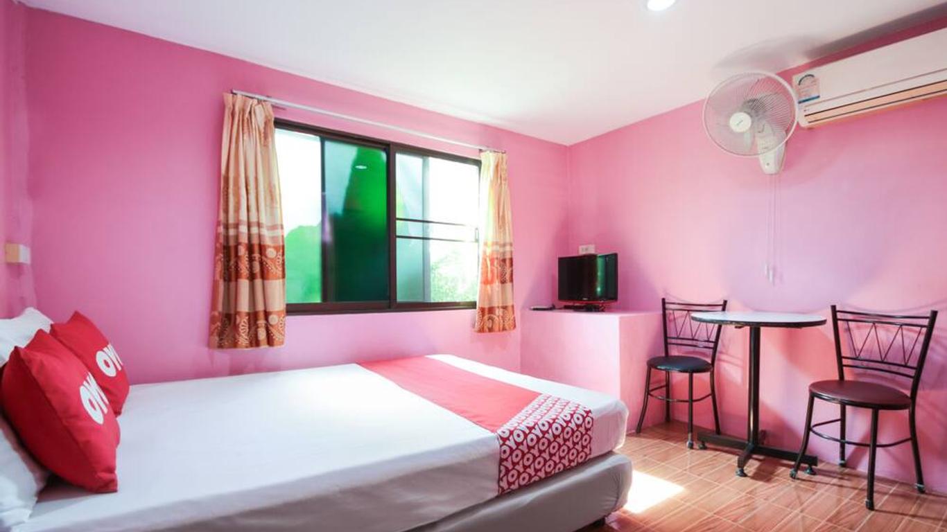 OYO 1163 Eden Hostel