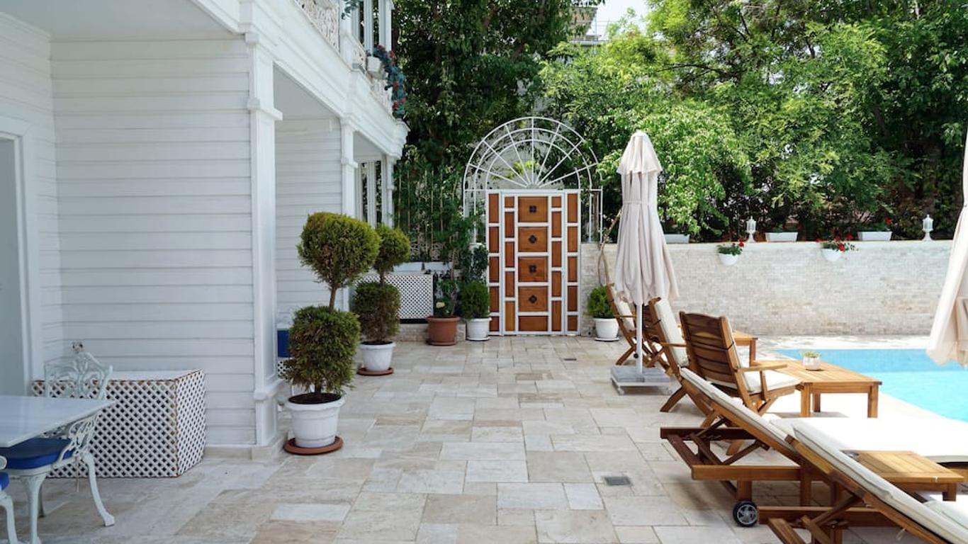 Buyukada Cankaya Hotel