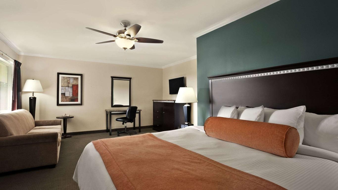 Travelodge by Wyndham Santa Maria