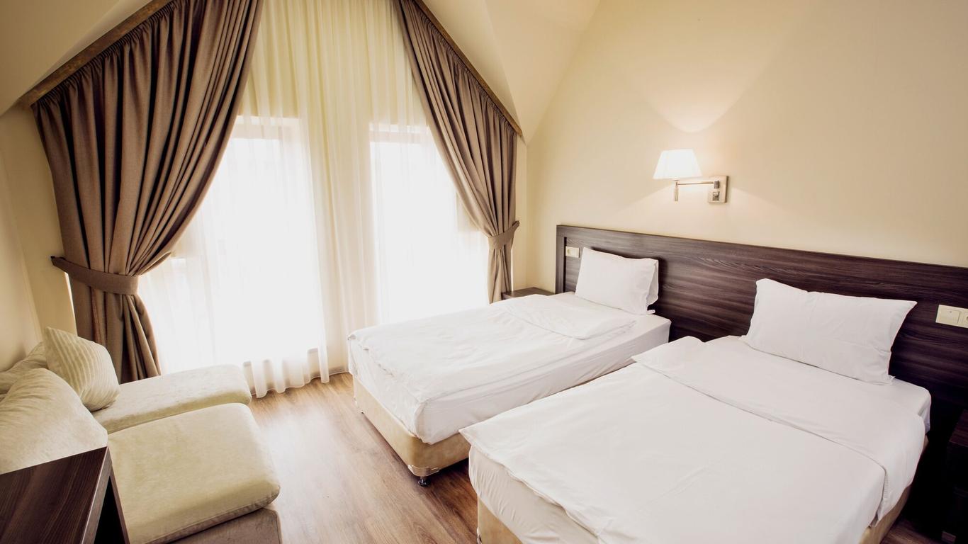 Yerevan Deluxe Hotel