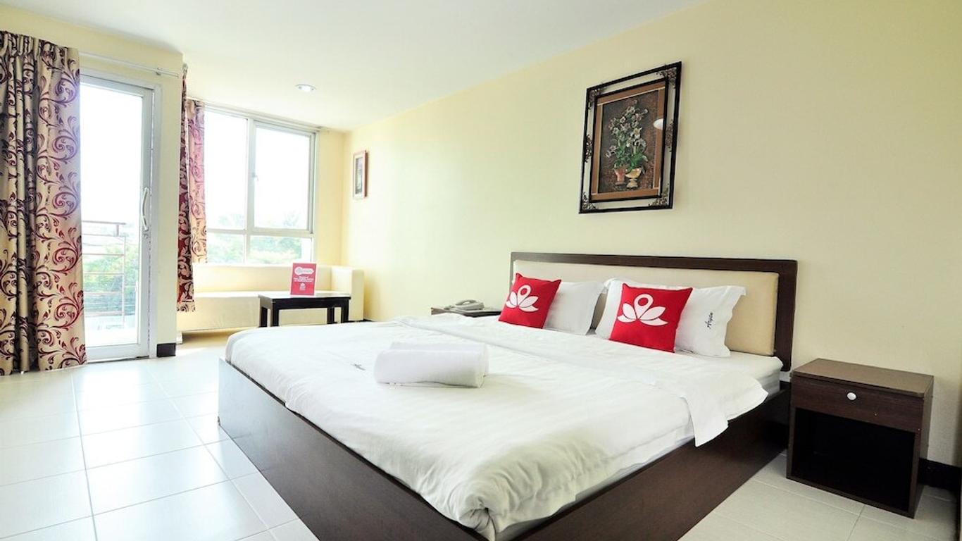 Aryan Suites Hotel