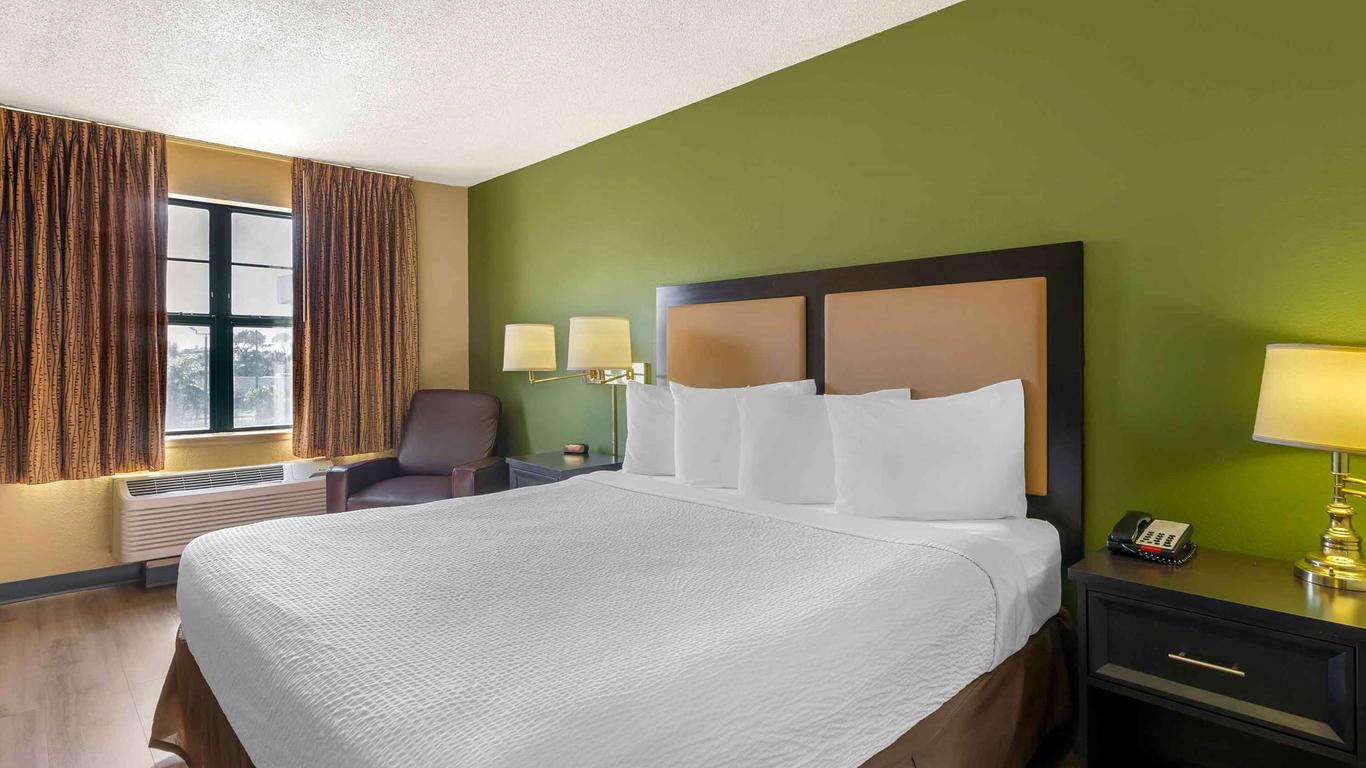 Extended Stay America Suites - St Petersburg - Clearwater - Executive Dr