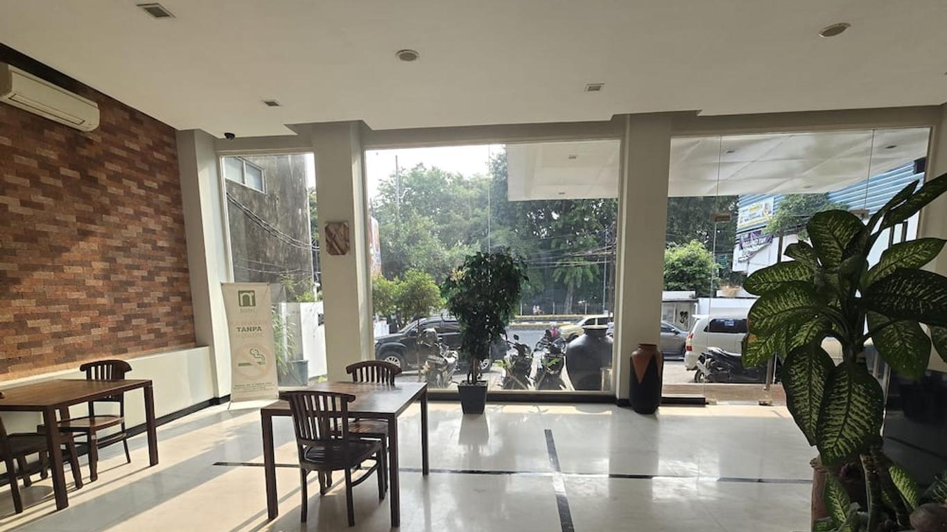 N2 Hotel Gunung Sahari
