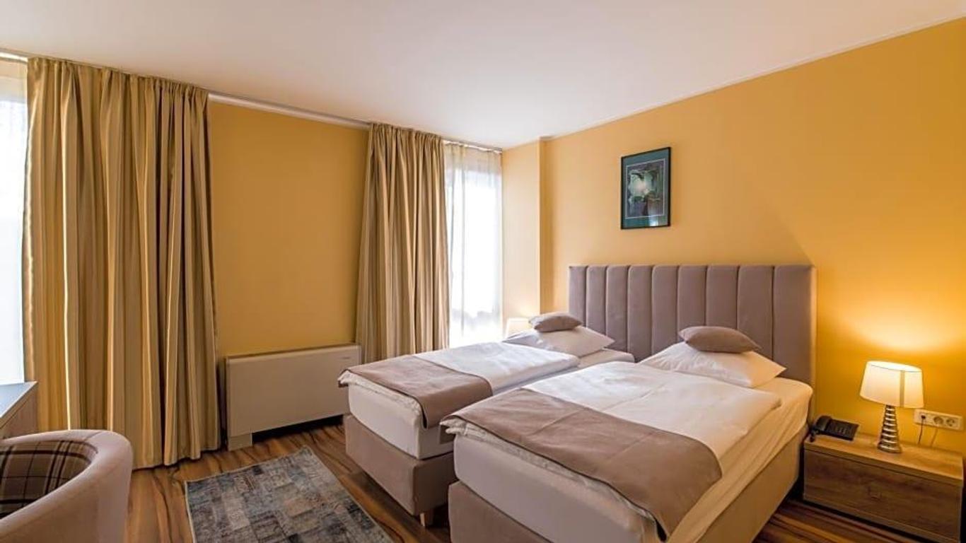 Hotel Perla D'Oro