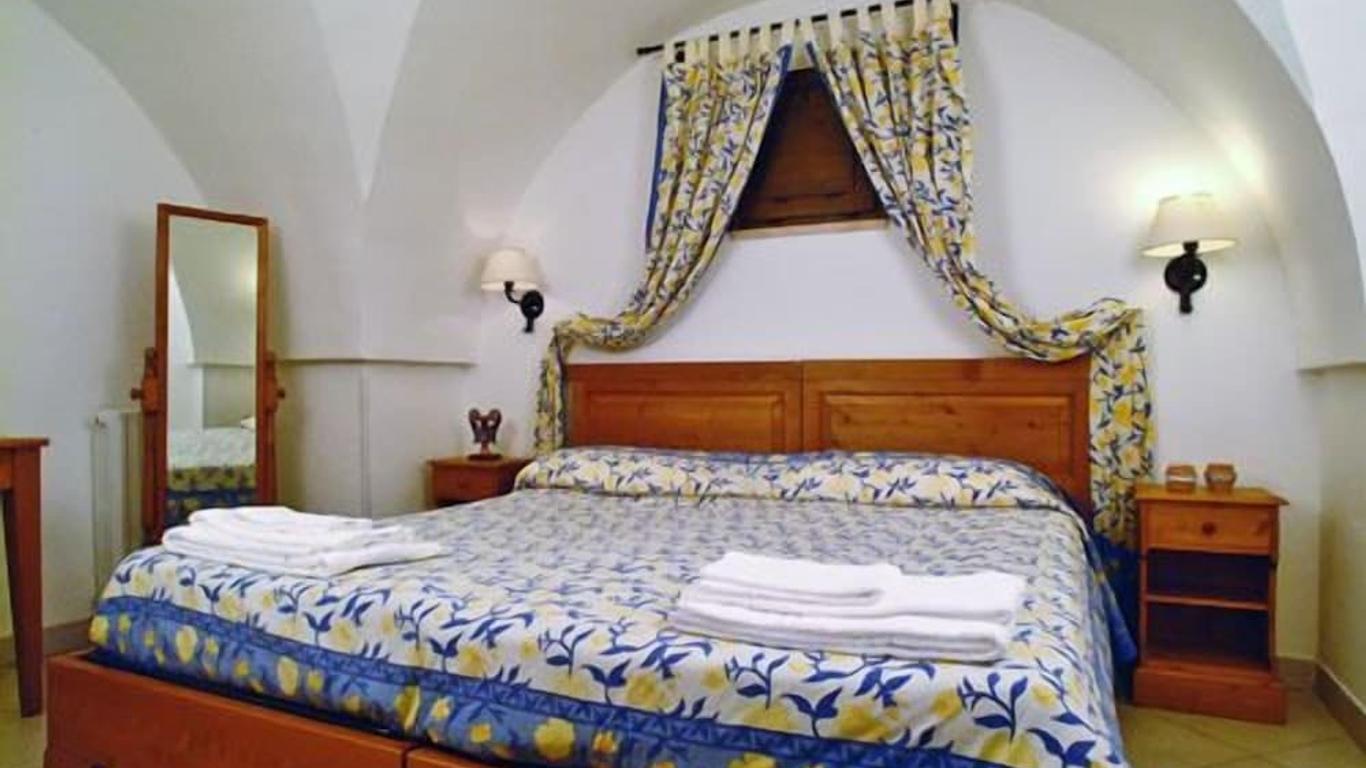 Albergo Masseria l'Ovile