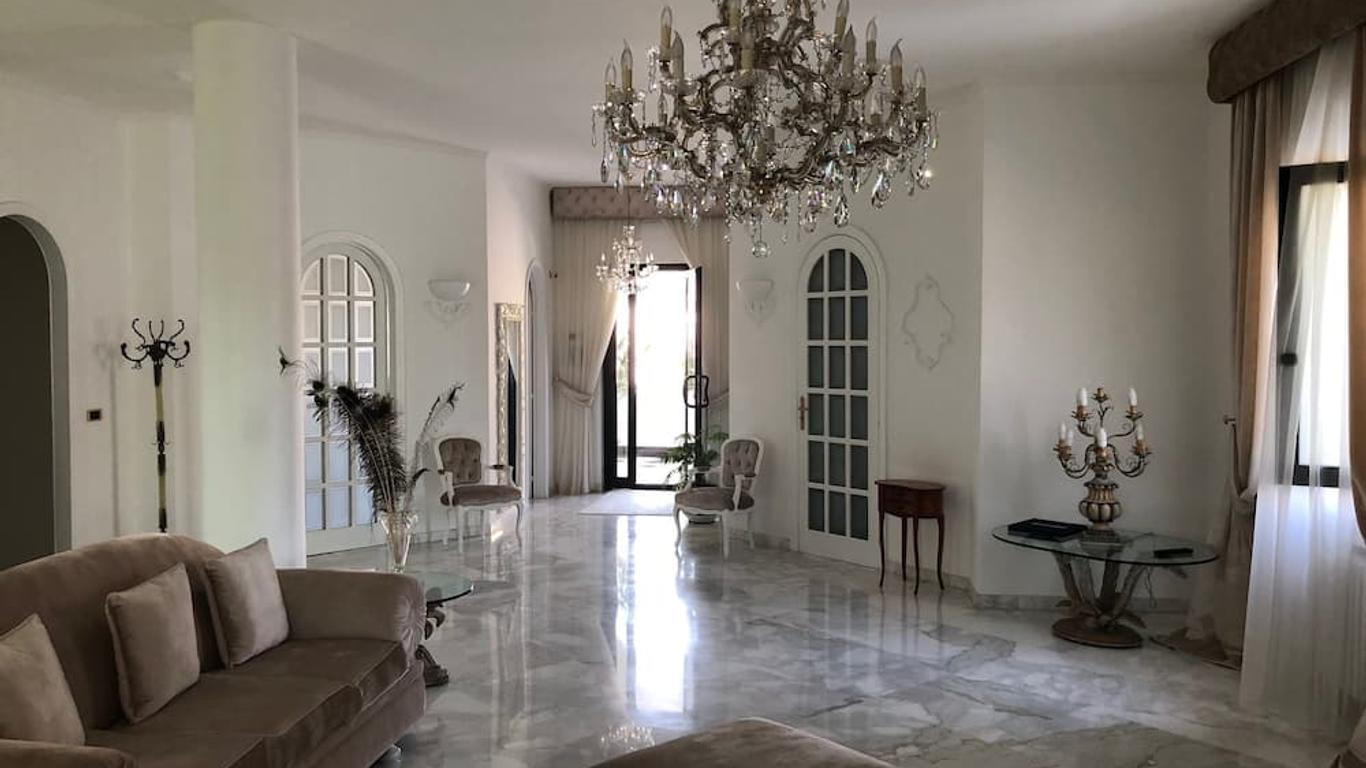 Villa Nicolaus