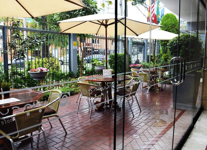 Patio Foto