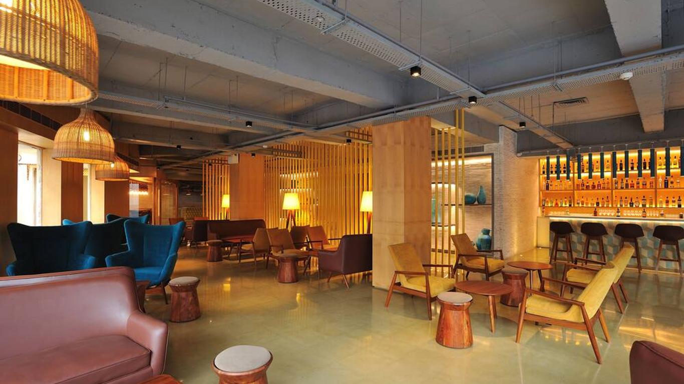 The Anya Hotel-Golf Course Road