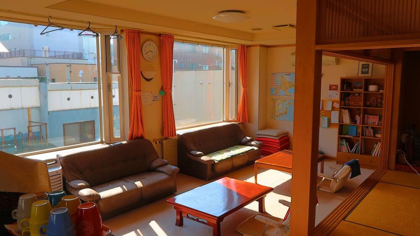 Otaru Ekimae Guest House Ito
