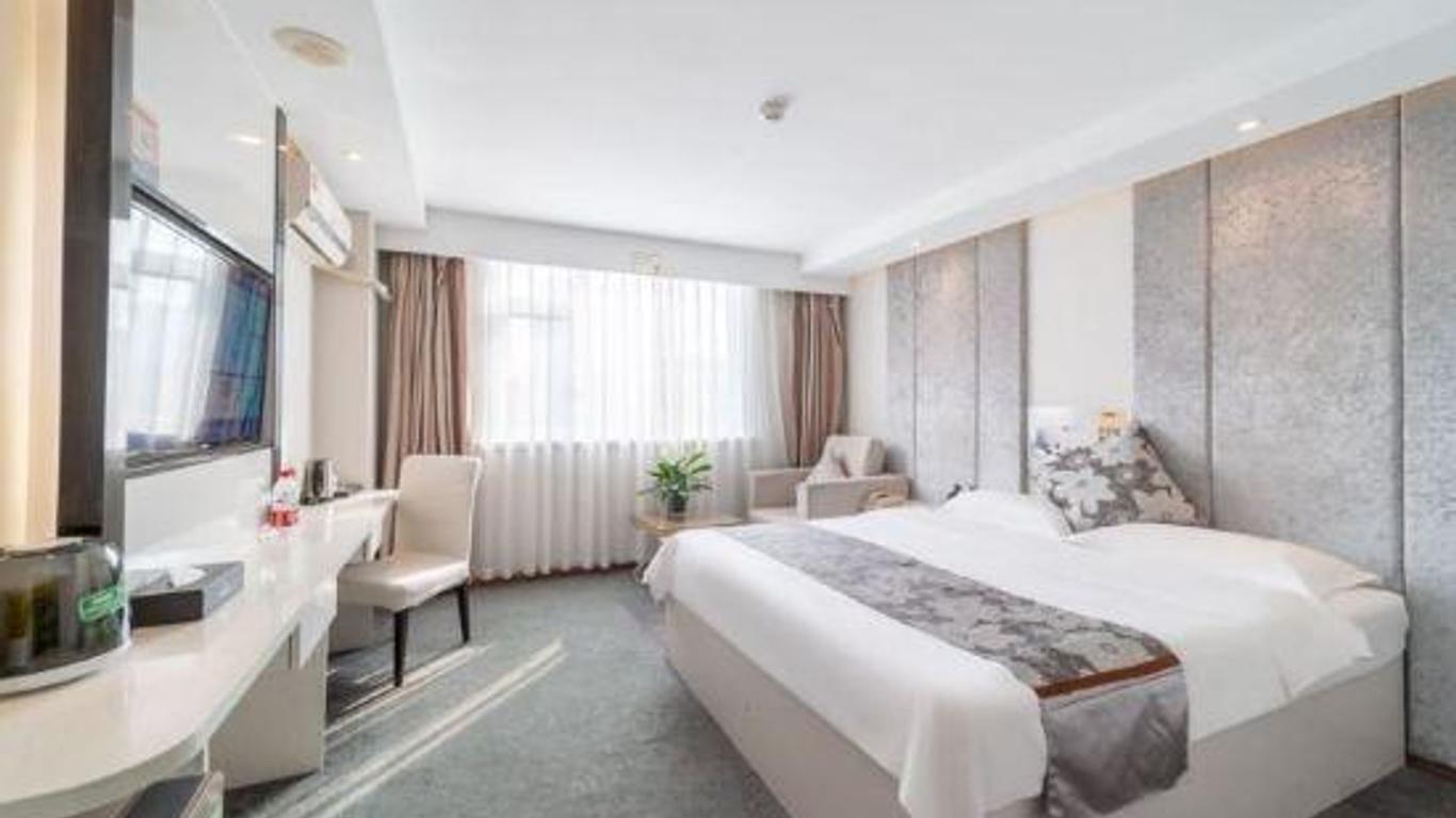 Fukang Hotel (Rizhao Rt-Mart)