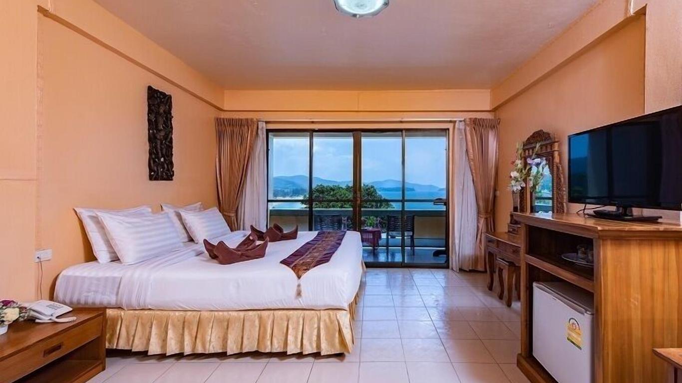Baan Karon Hill Phuket Resort