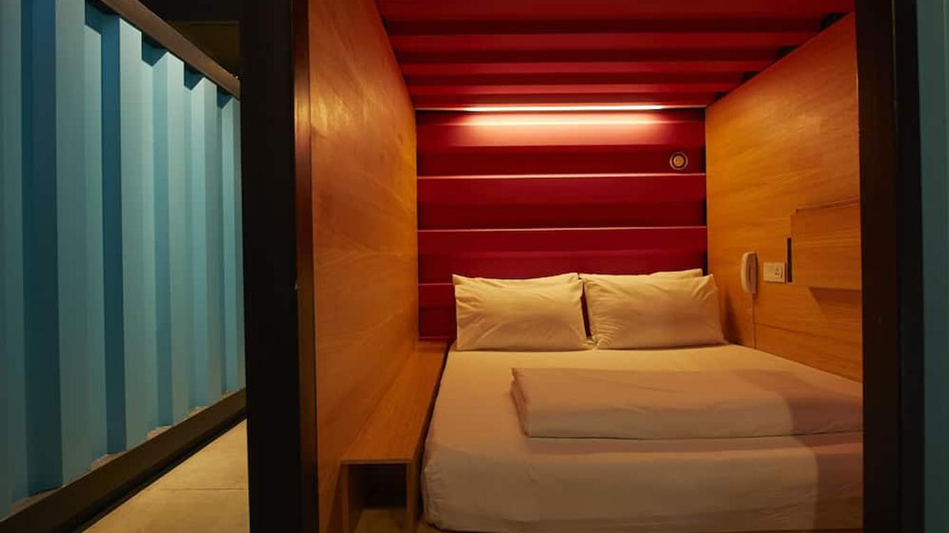 Capsuletransit Landside - Airport Hotel - Public Area - Gateway Klia T2, Lvl 1