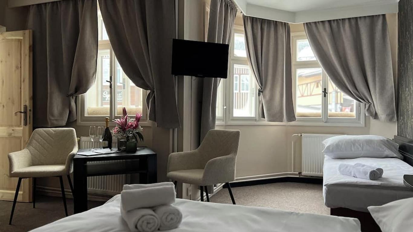 Hotel Lomnice