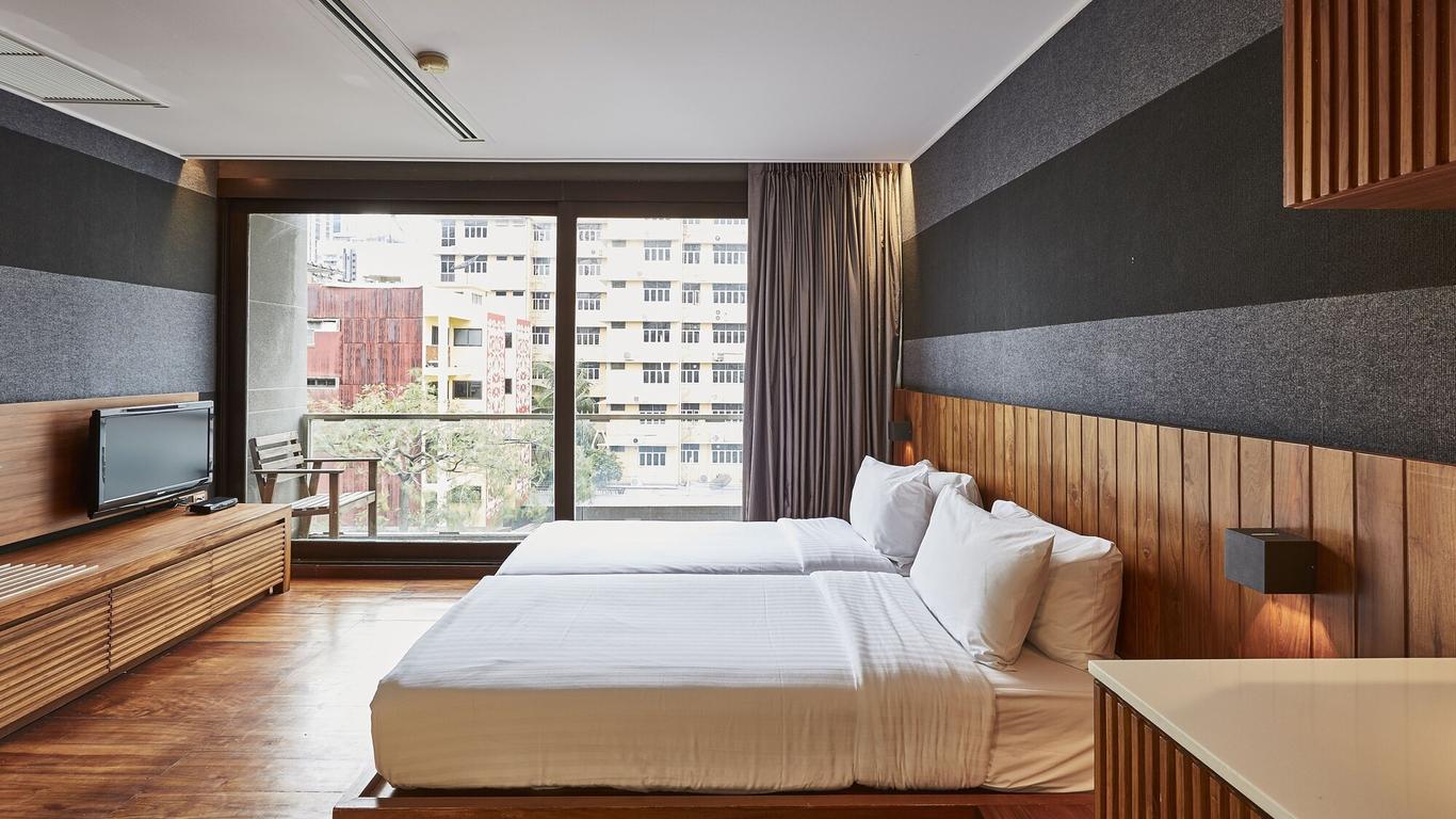 Luxx Langsuan Hotel - Sha Plus