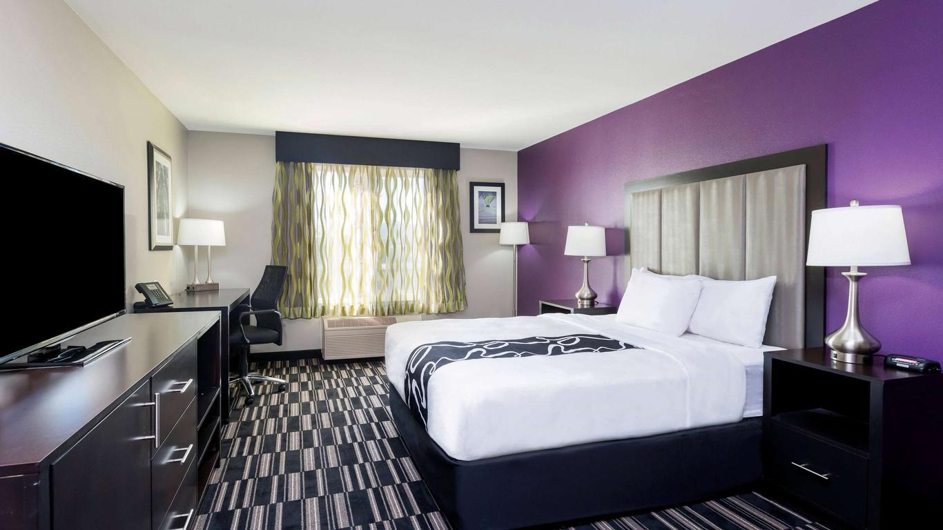 La Quinta Inn & Suites by Wyndham Fairfield - Napa Valley