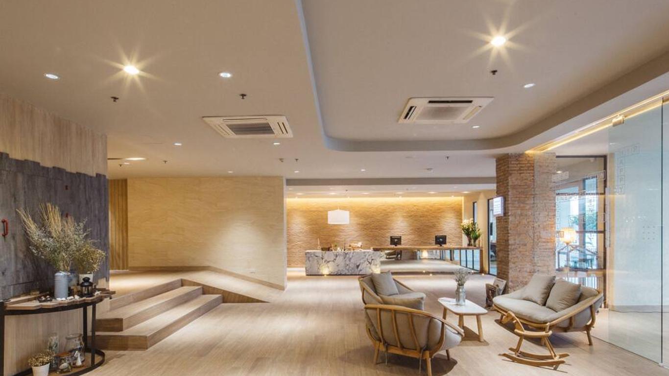 Clef Hotel