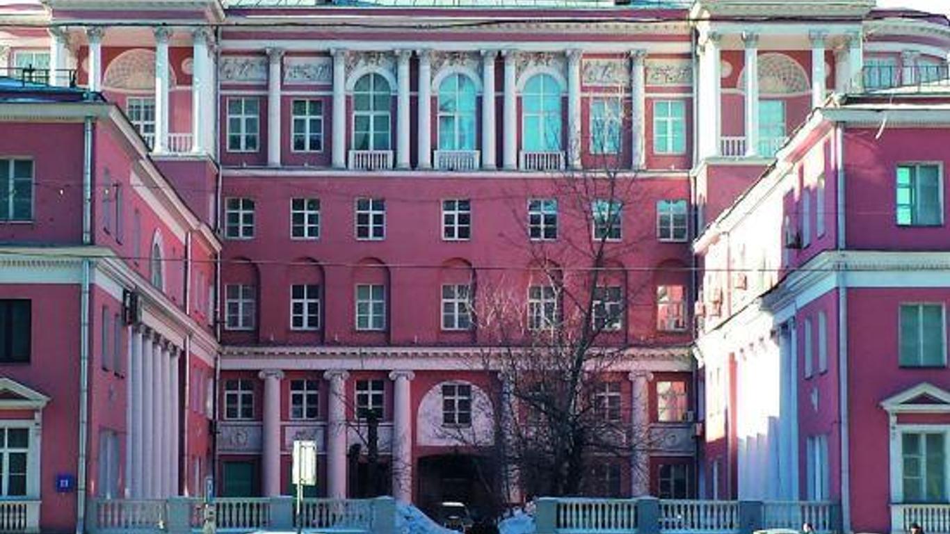 People Business Novinsky Hotel