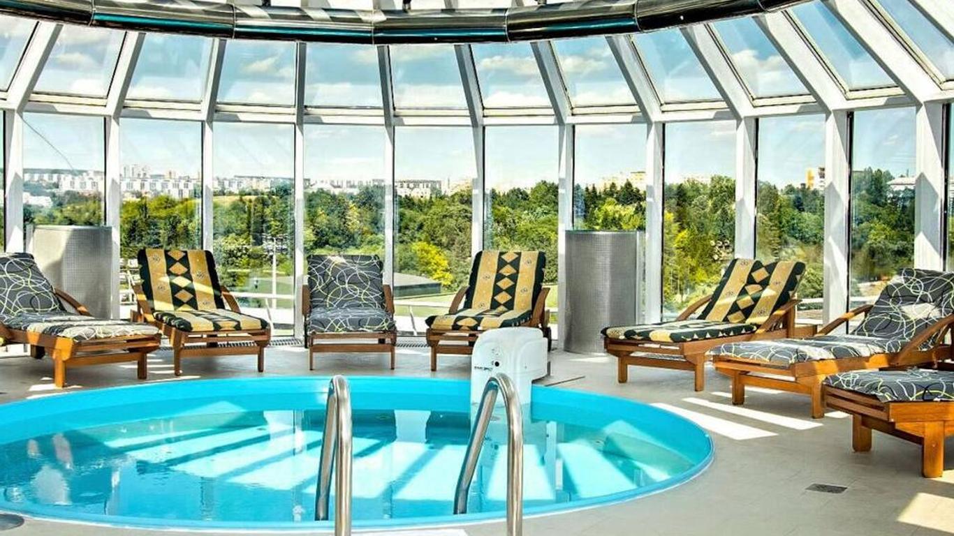 Cosmopolitan Bobycentrum