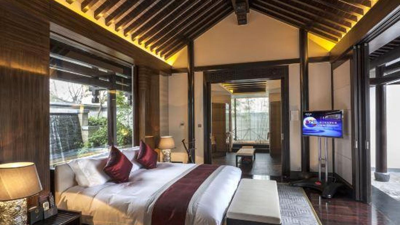 Yurun Hanyuelou Villa Resort Huangshan