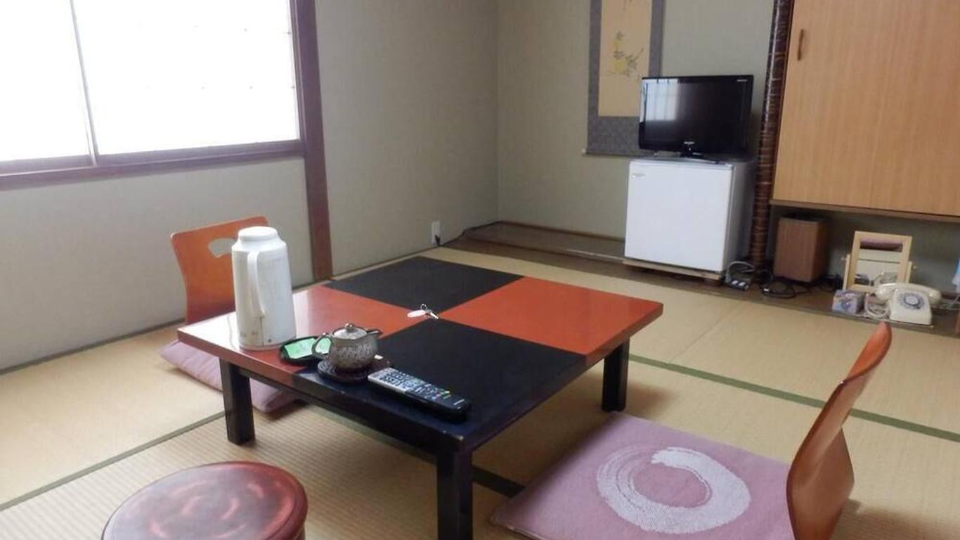 Kikunoya Ryokan