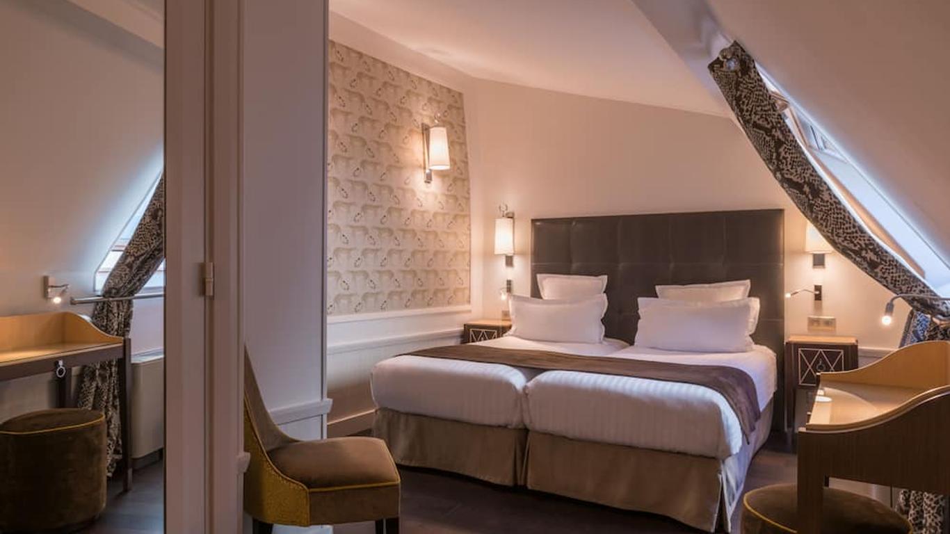 Crystal Hotel