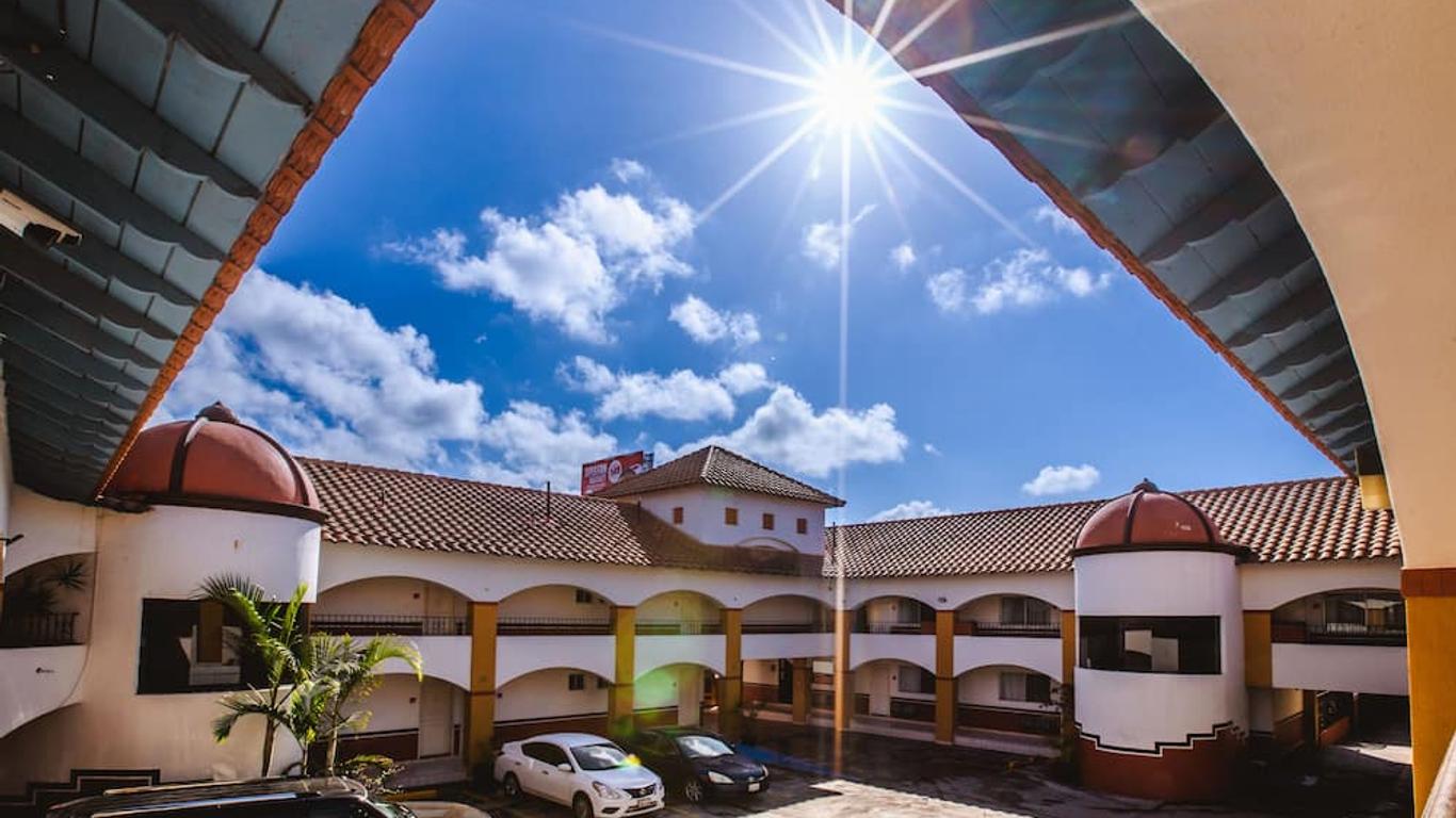 Del Mar Inn Playas