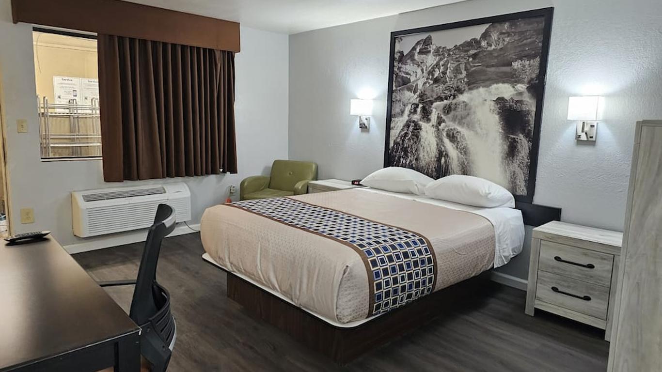 Canyon Inn Motel By OYO Flagstaff Route-66