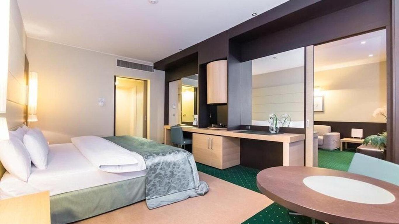 Mirage Hotel