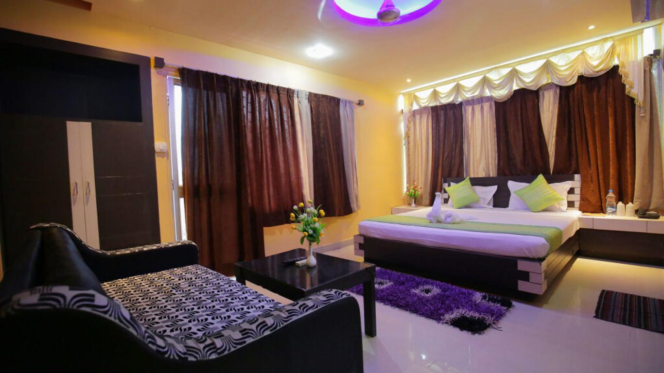 Hotel Pushpa (Berries Group Of Hotels)
